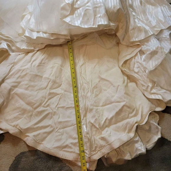 Hayley Paige Ivory Striped Organza Wedding Dress - Picture 10 of 12